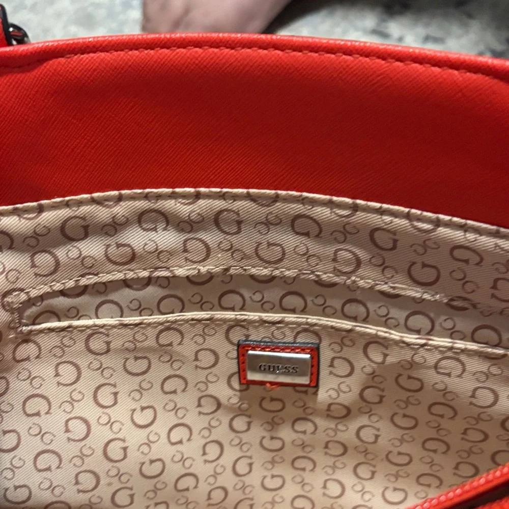 Guess Vibrant Red Tote Bag - Picture 6 of 7